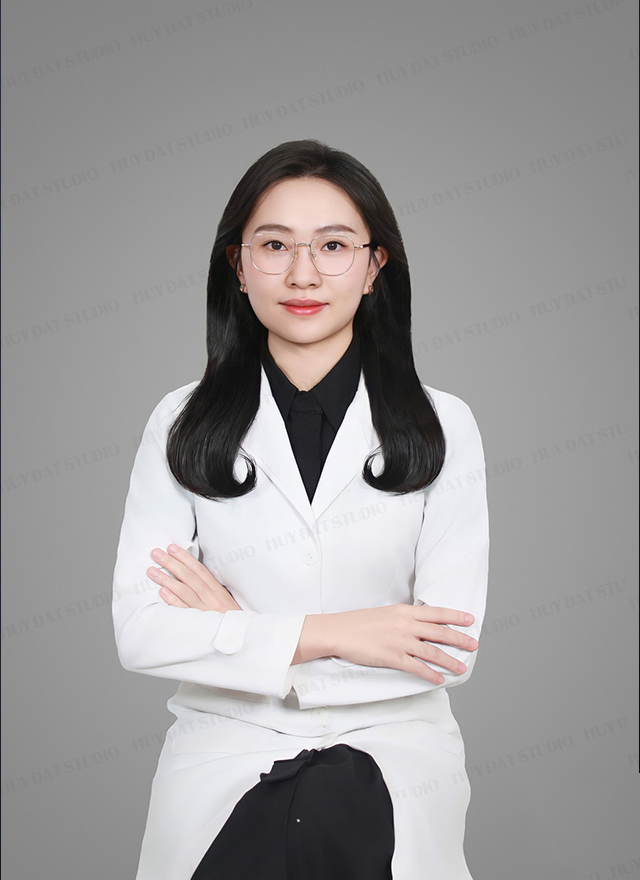 Chụp ảnh Profile cá nhân giá rẻ tại TPHCM
